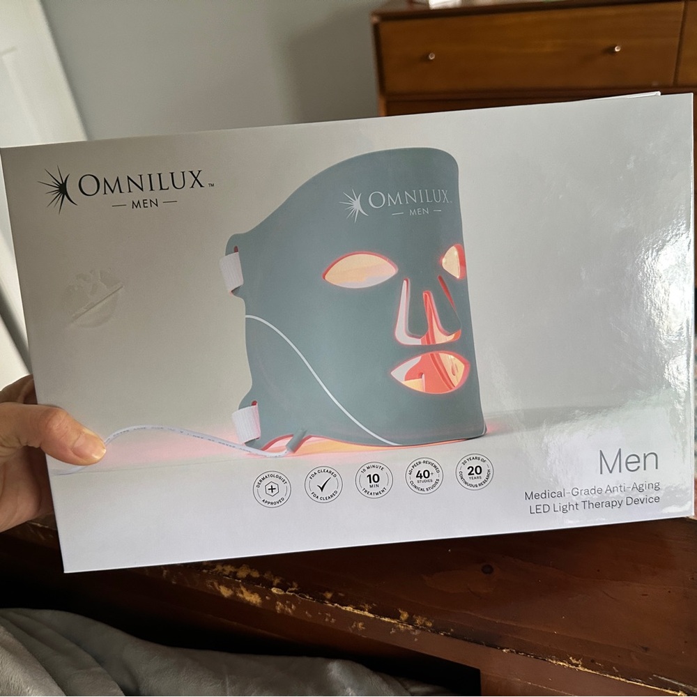 Omnilux Contour Men’s Face mask.